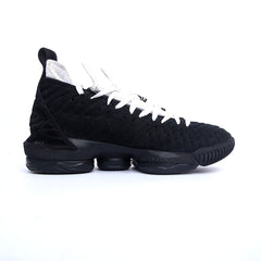 NIKE LEBRON 16