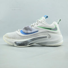 NIKE ZOOM FREAK 3