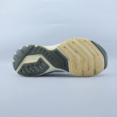 BROOKS LAUNCH 8