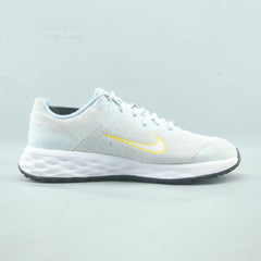 NIKE REVOLUTION 6