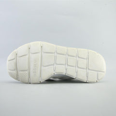 ADIDAS SWIFT RUN