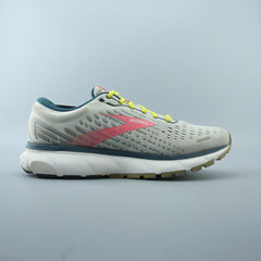 BROOKS GHOST 13