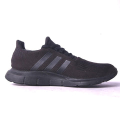 ADIDAS SWIFT RUN