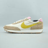 NIKE DAYBREAK