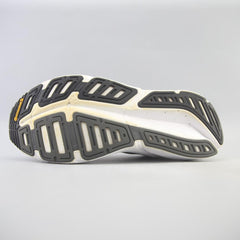 ADIDAS ADISTAR