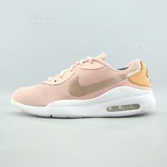 NIKE AIR MAX OKETO