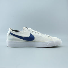 NIKE SB BLAZER COURT
