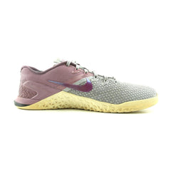NIKE METCON 4