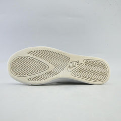 NIKE COURT ROYALE