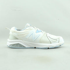 NEW BALANCE 857