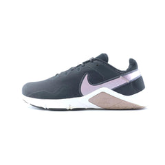 NIKE LEGEND ESSENTIAL 2