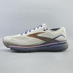 BROOKS GHOST 15