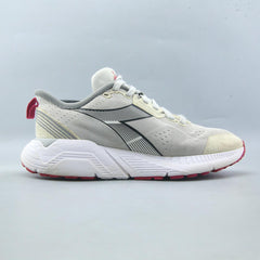 DIADORA MYTHOS BLUSHIELD VOLO 2