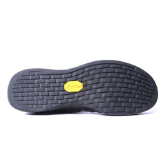 NEW BALANCE MINIMUS PREVAIL