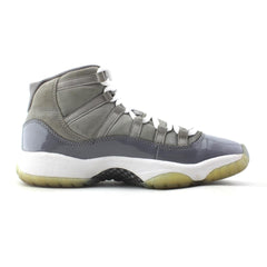 JORDAN 11 RETRO