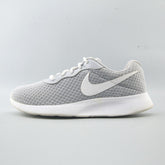 NIKE TANJUN