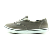 VANS AUTHENTIC