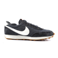 NIKE DAYBREAK