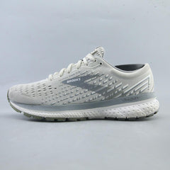 BROOKS GHOST 13