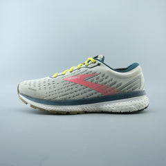 BROOKS GHOST 13