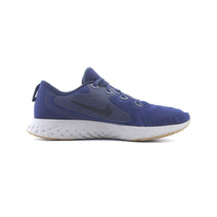NIKE LEGEND REACT