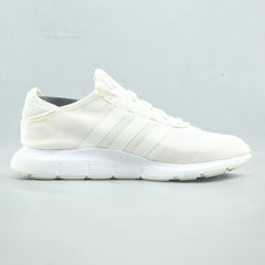 ADIDAS SWIFT RUN X