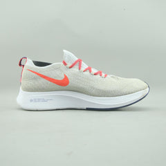 NIKE ZOOM FLY FLYKNIT