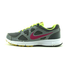NIKE REVOLUTION