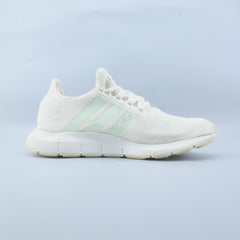 ADIDAS SWIFT RUN