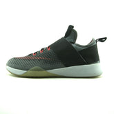 NIKE TRAINING