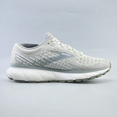 BROOKS GHOST 13