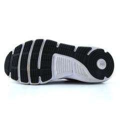 UNDER ARMOUR ASSERT 9