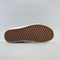 VANS AUTHENTIC