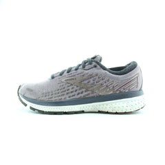 BROOKS GHOST 13