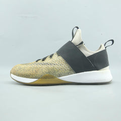 NIKE AIR ZOOM STRONG