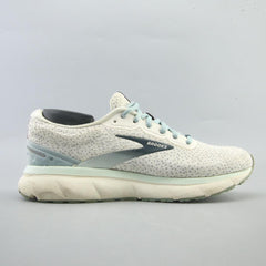 BROOKS TRACE 1