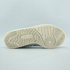 ADIDAS COURTIC
