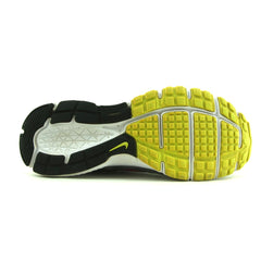 NIKE REVOLUTION