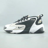NIKE ZOOM 2K