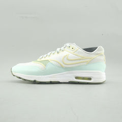 NIKE AIR MAX 1 ULTRA 2.0