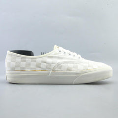 VANS AUTHENTIC