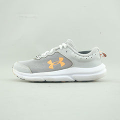 UNDER ARMOUR ASSERT 10