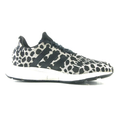 ADIDAS SWIFT RUN