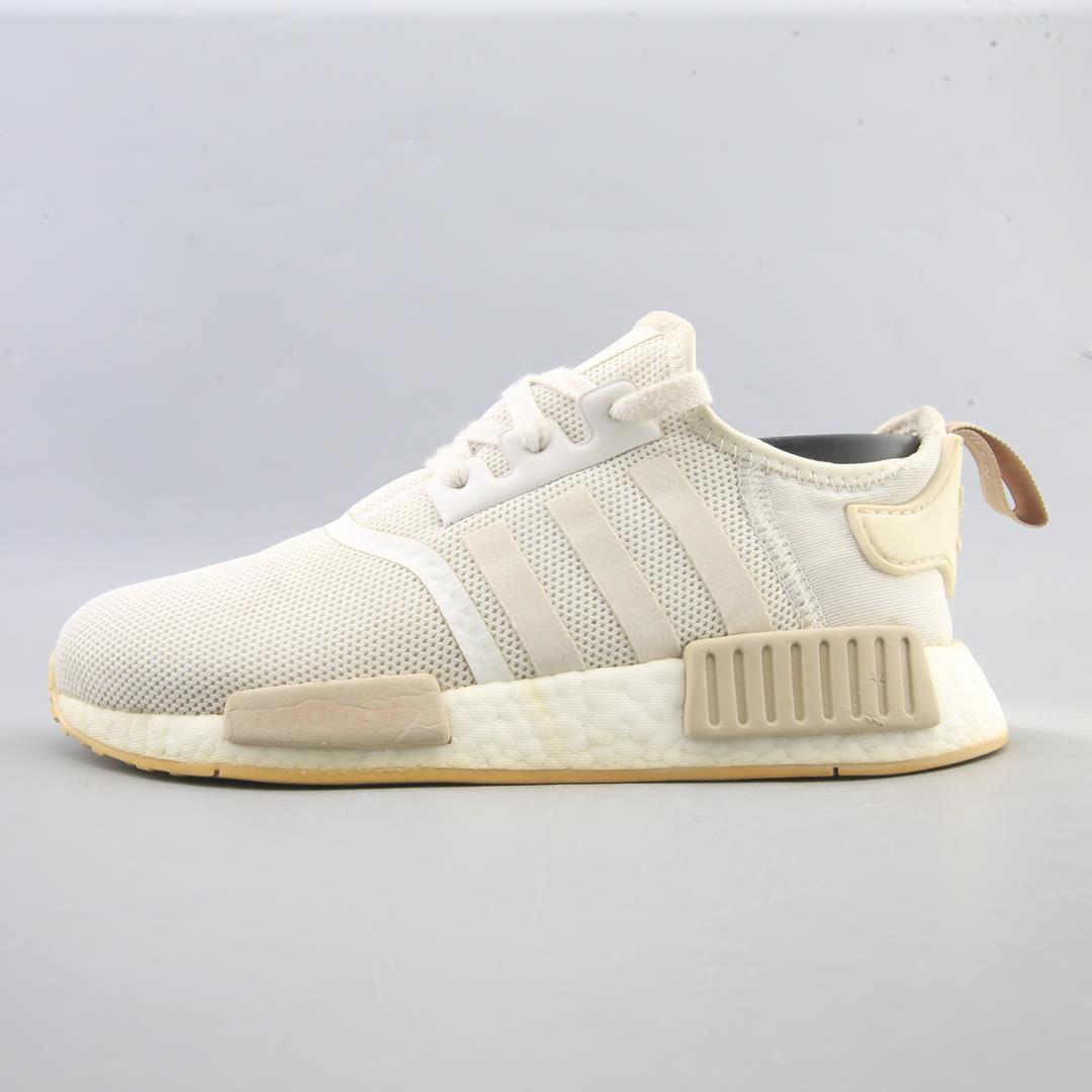 ADIDAS NMD R1