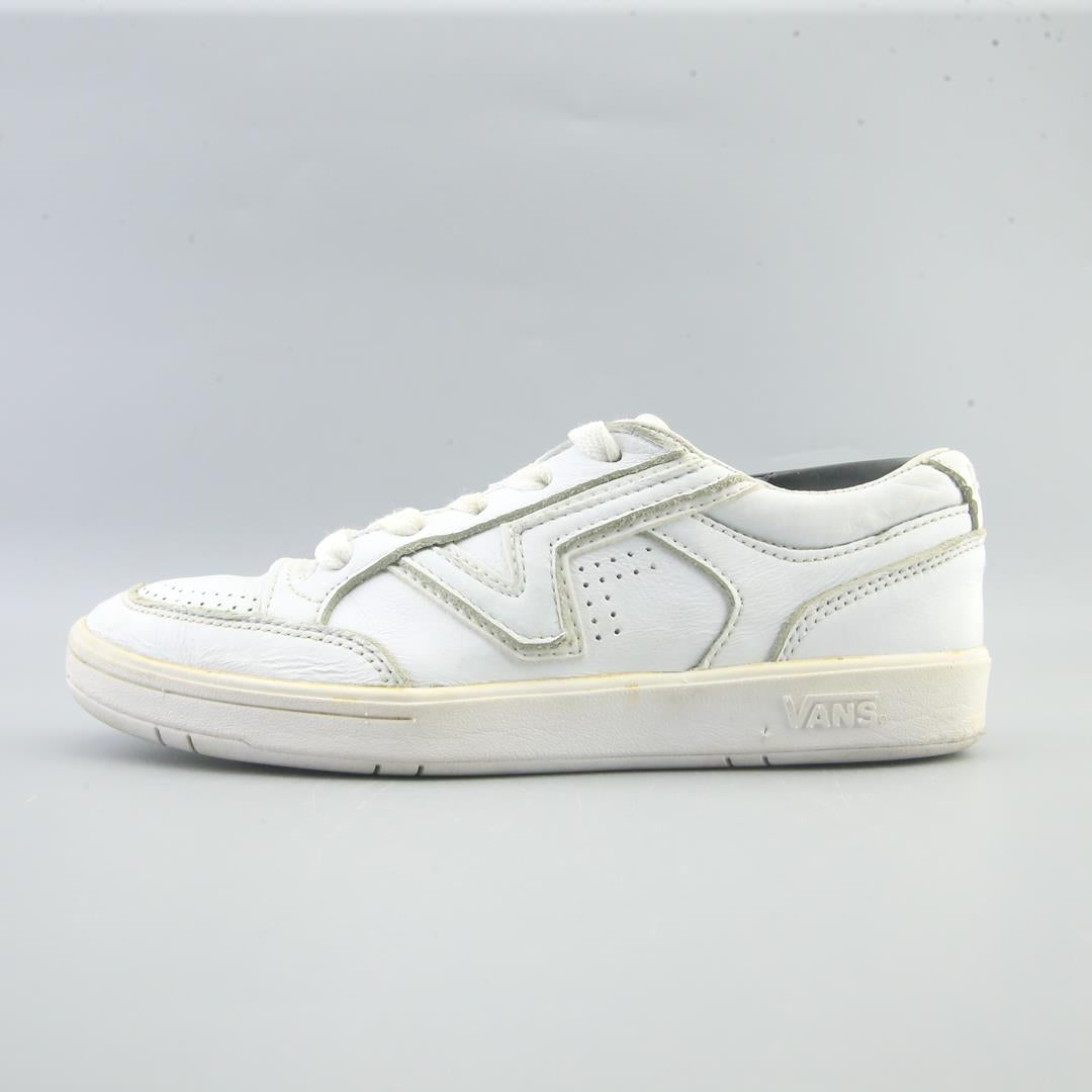 VANS OFF THE WALL