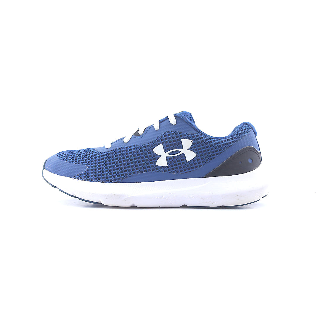 UNDER ARMOUR SURGE 3