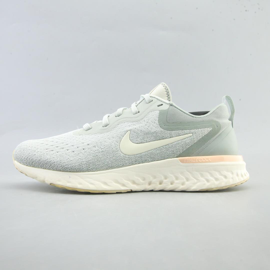 NIKE  EPIC REACT ODYSSEY