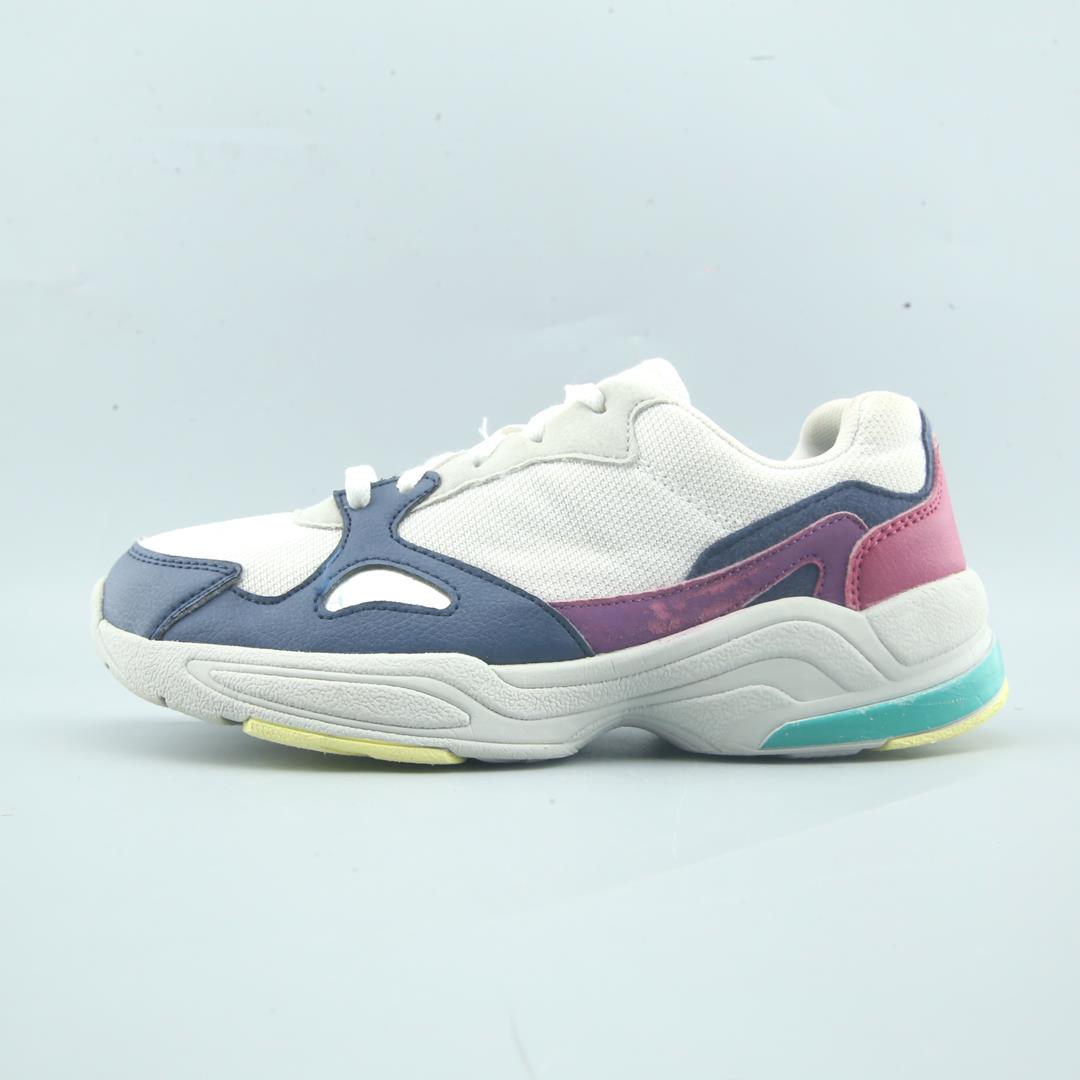 AVIA MEMORY FOAM