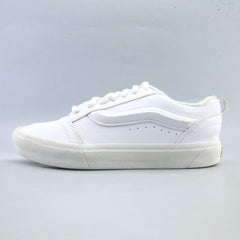 VANS KNU SKOOL