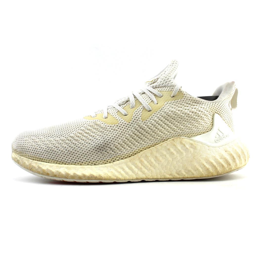 ADIDAS  ALPHABOOST